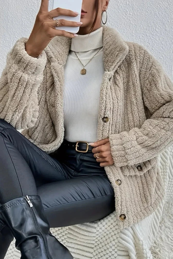 Cardigan Femme Élégant en Velours 2
