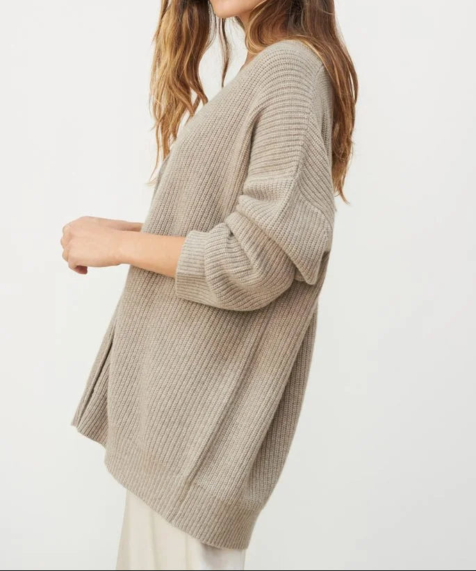 Cardigan Femme Élégant et Confortable 1