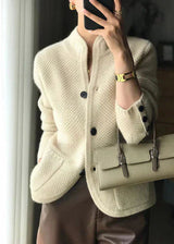 Cardigan Femme Élégant et Confortable 1