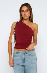 top blouses : Ingrid | Haut Femme Torsadé à Une Épaule in Rouge van Seroa