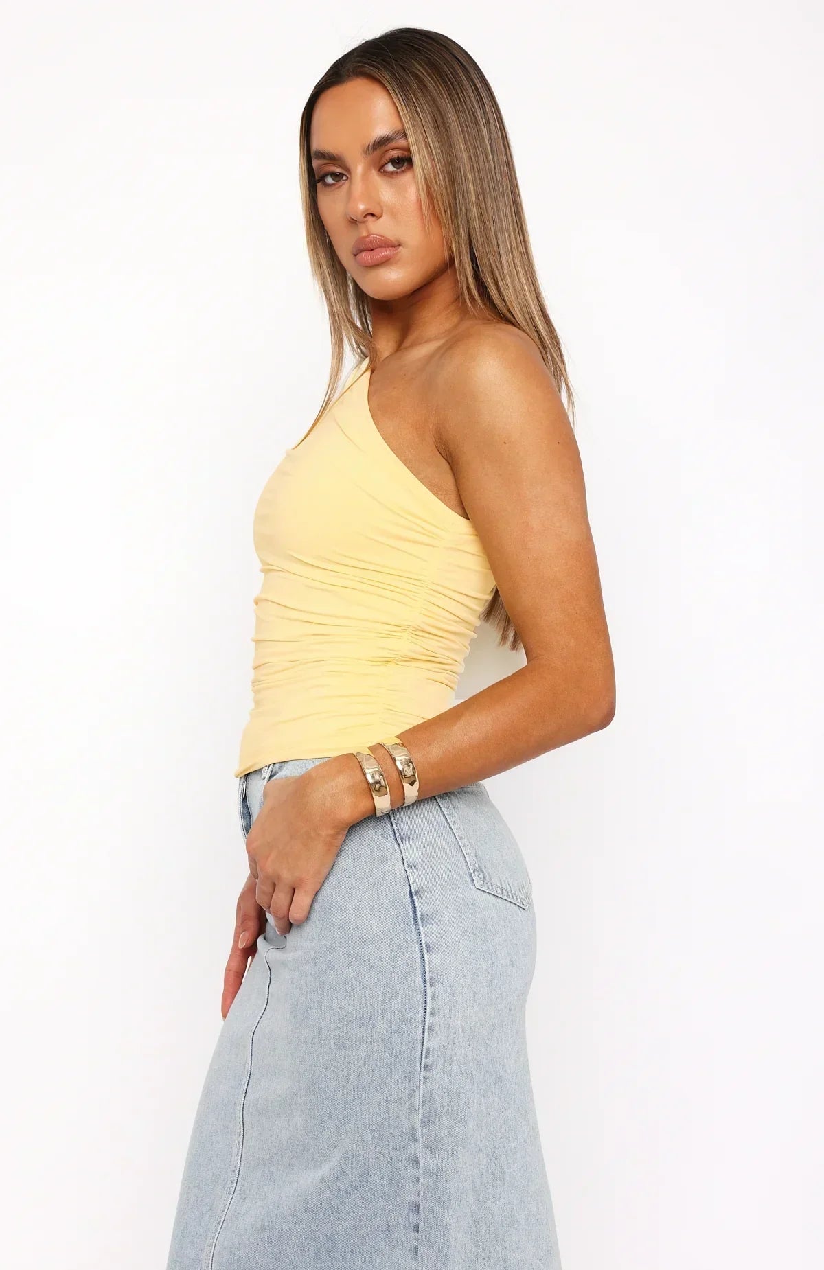 top blouses : Ingrid | Haut Femme Torsadé à Une Épaule in van Seroa