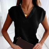 top blouses : Clara – Blouse Élégante à Encolure V et Manches Courtes in Noir van Seroa