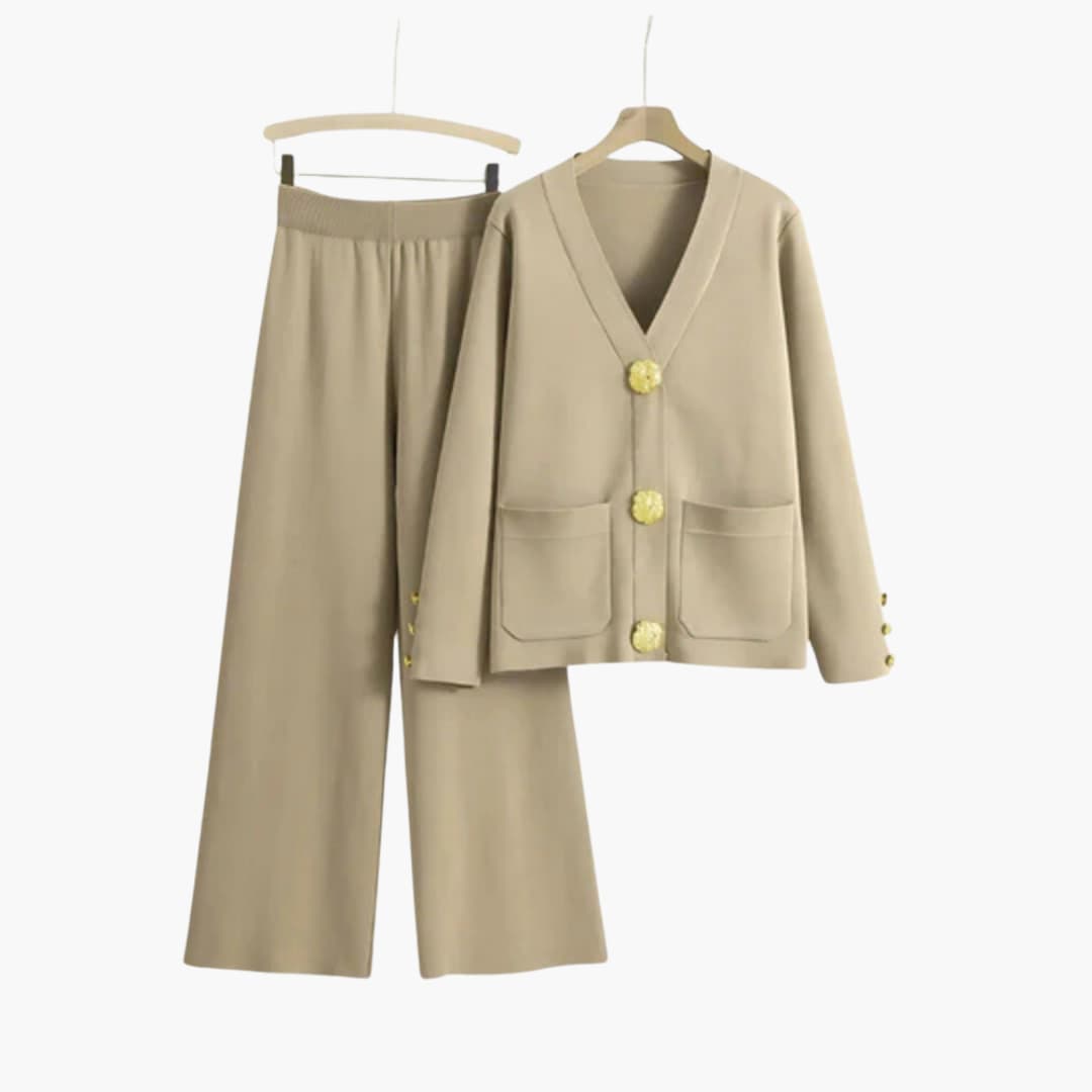Ensemble Femme Chic en Tricot 1