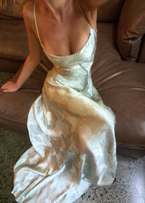 dresses : Ayla – Élégante robe de soirée en satin à dos lacé et motif floral in van Seroa