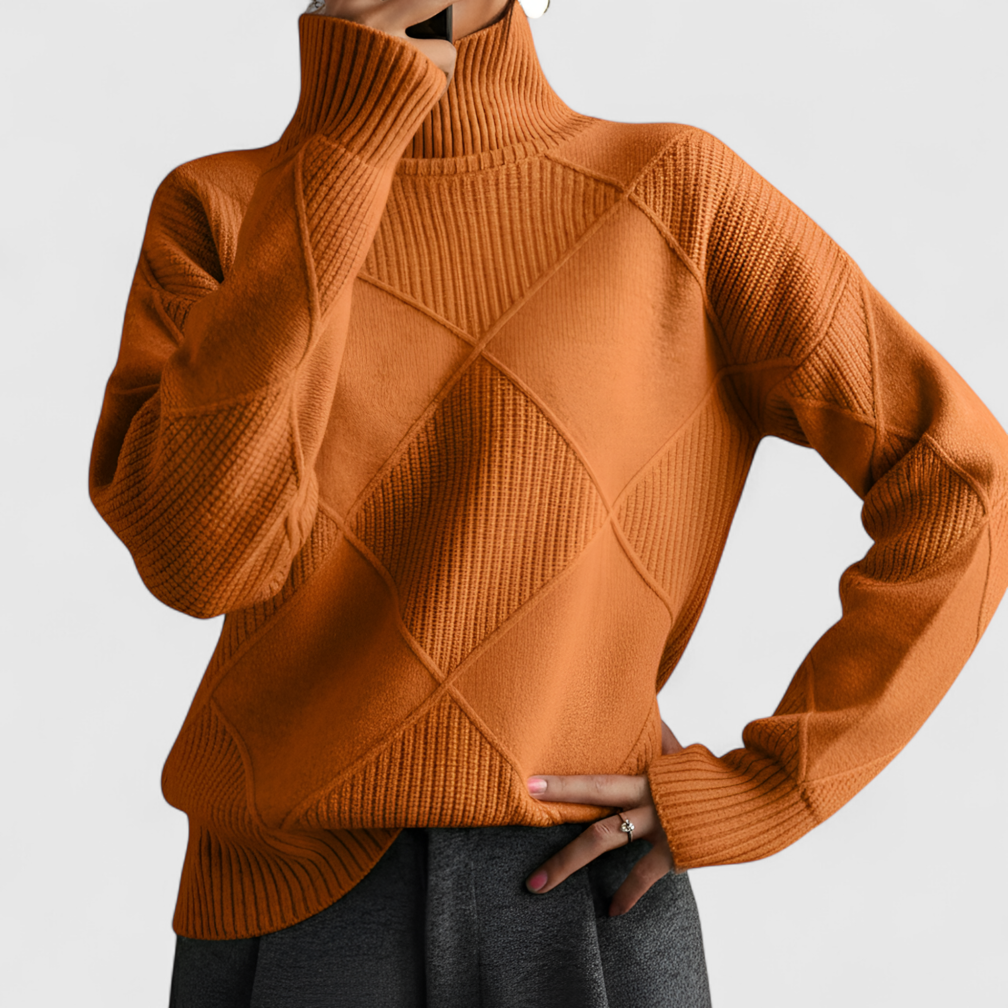 Czarny sweter damski z golfem z miękkiego kaszmiru elegancki i ciepły