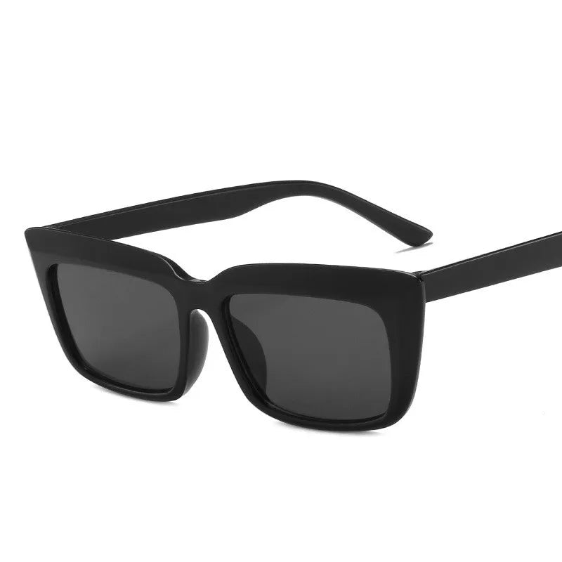 other : Camilla | Lunettes de Soleil Cat Eye Femme in GrisNoir van Seroa