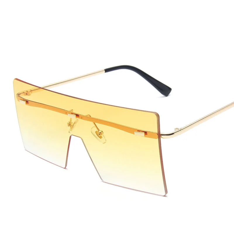 other : Leona | Lunettes de Soleil Oversize Femme in OrDoubleJaune van Seroa