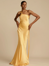 dresses : Elise| Robe Longue Femme en Satin Asymétrique in Jaune van Seroa