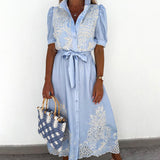 dresses : Amelie – Robe Midi Élégante Boutonnée avec Broderie et Ceinture in van Seroa