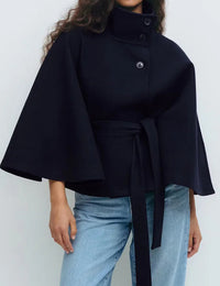 Cape-Mantel aus Polyesterwolle mit Stehkragen für Damen