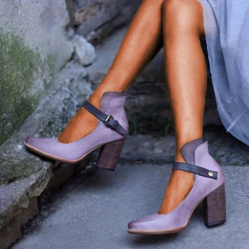 other : Alice | Chaussures Femme Pompes Cuir Élégantes in Violet van Seroa