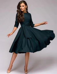 Robe mi-Longue avec Ceinture et coupe Fluide Femme