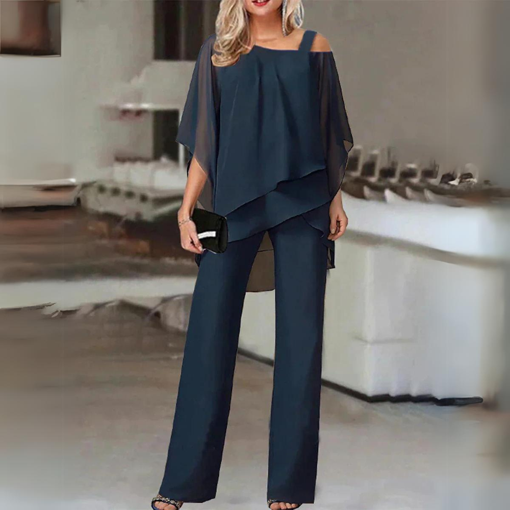 other : Betty | Ensemble Tailleur Femme Élégant en 2 Pièces in Bleu van Seroa