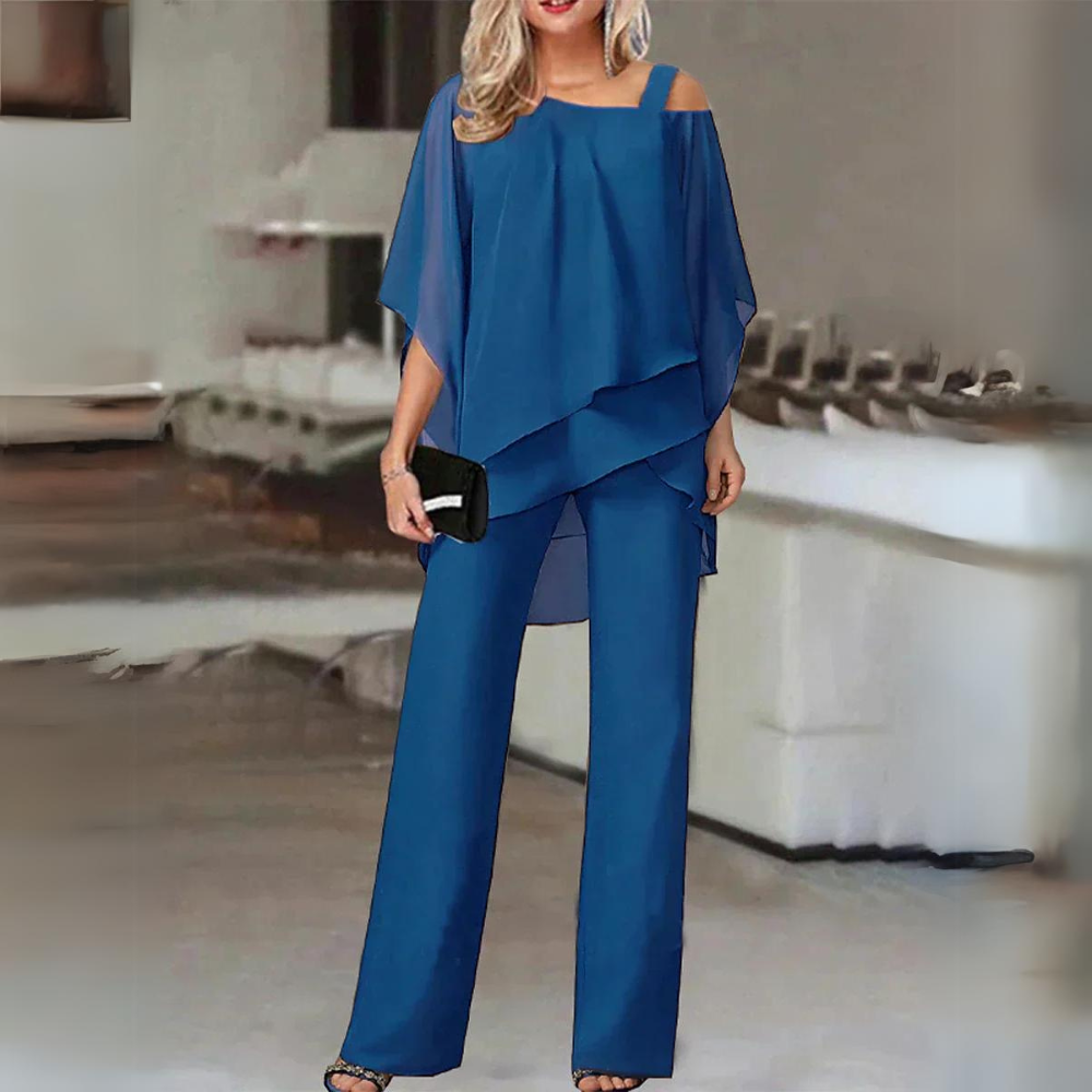 other : Betty | Ensemble Tailleur Femme Élégant en 2 Pièces in Bleu clair van Seroa
