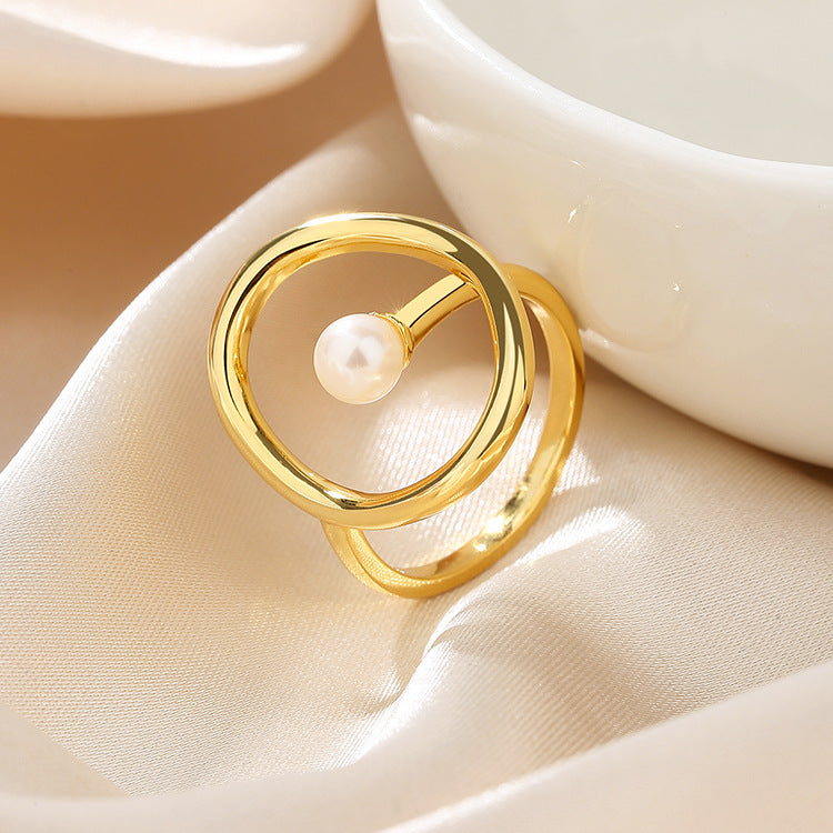 other : Mia - Bague Contemporaine en Or avec Perle in van Seroa