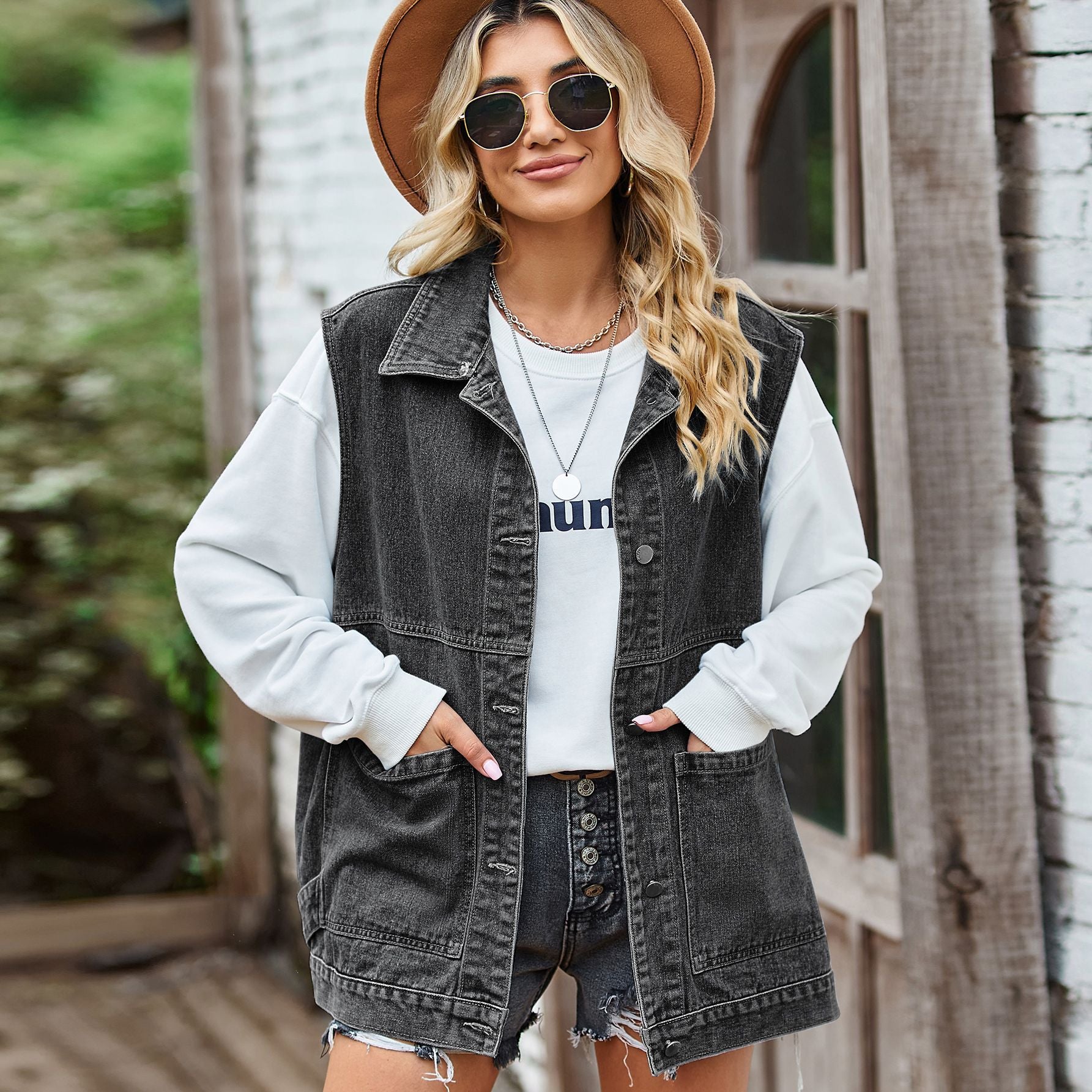 other : Natalia – Gilet En Jean Vintage Décontracté Et Ample À Boutons in Gris foncé van Seroa