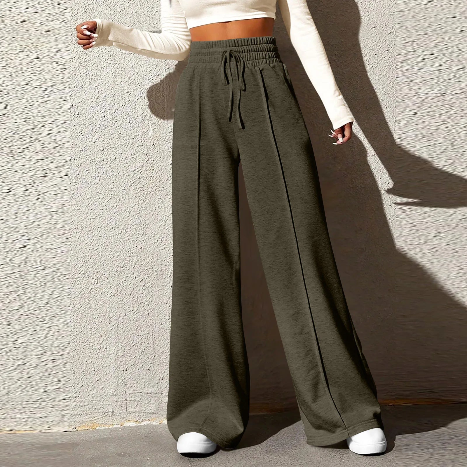 skirts : Lilian | Pantalon Fluide Femme Taille Haute Confortable in Vert armée van Seroa