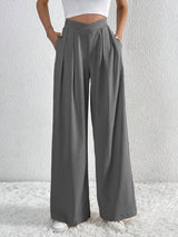 Pantalons pour femmes : Cora | Pantalon Fluide Femme Taille Haute avec Plis in Gris van Seroa