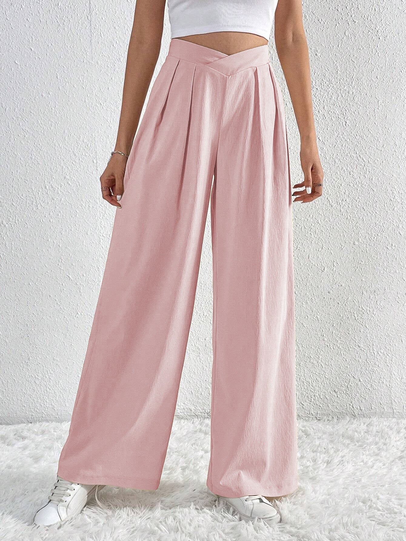 Pantalons pour femmes : Cora | Pantalon Fluide Femme Taille Haute avec Plis in Rose van Seroa