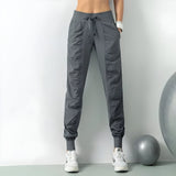other : Ellen | Pantalon de Sport Femme Léger en Polyester in Gris van Seroa