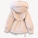 Parka Femme Hiver Élégante et Confortable 4
