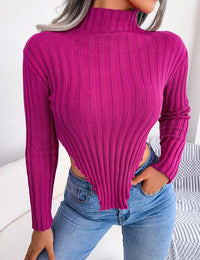 Damenpullover mit langem asymmetrischem Rollkragen aus Baumwolle