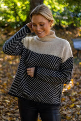 Pull Femme Doux à Col Roulé Élégant 4
