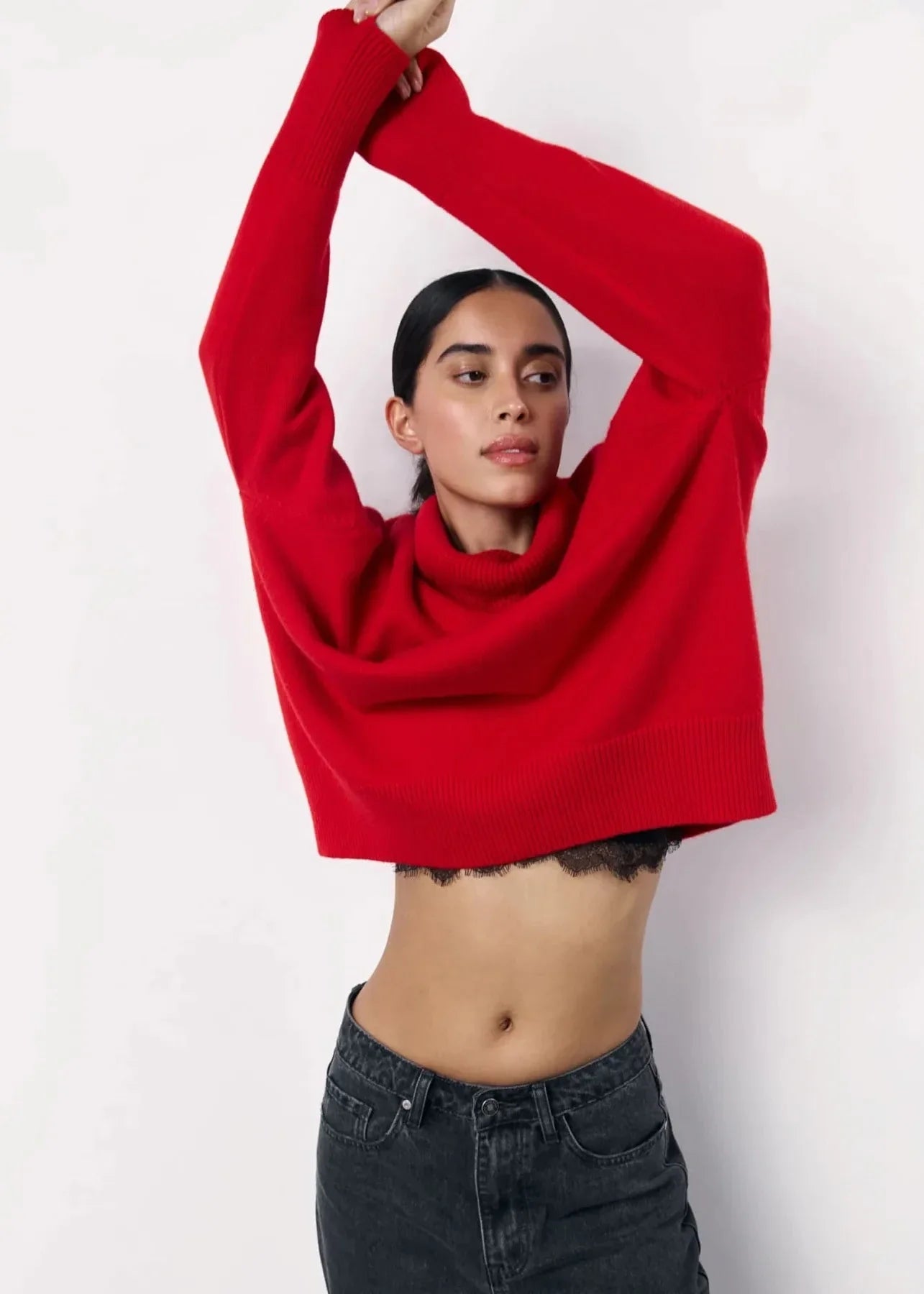 Pull Femme Surdimensionné Rouge à Col Roulé 7