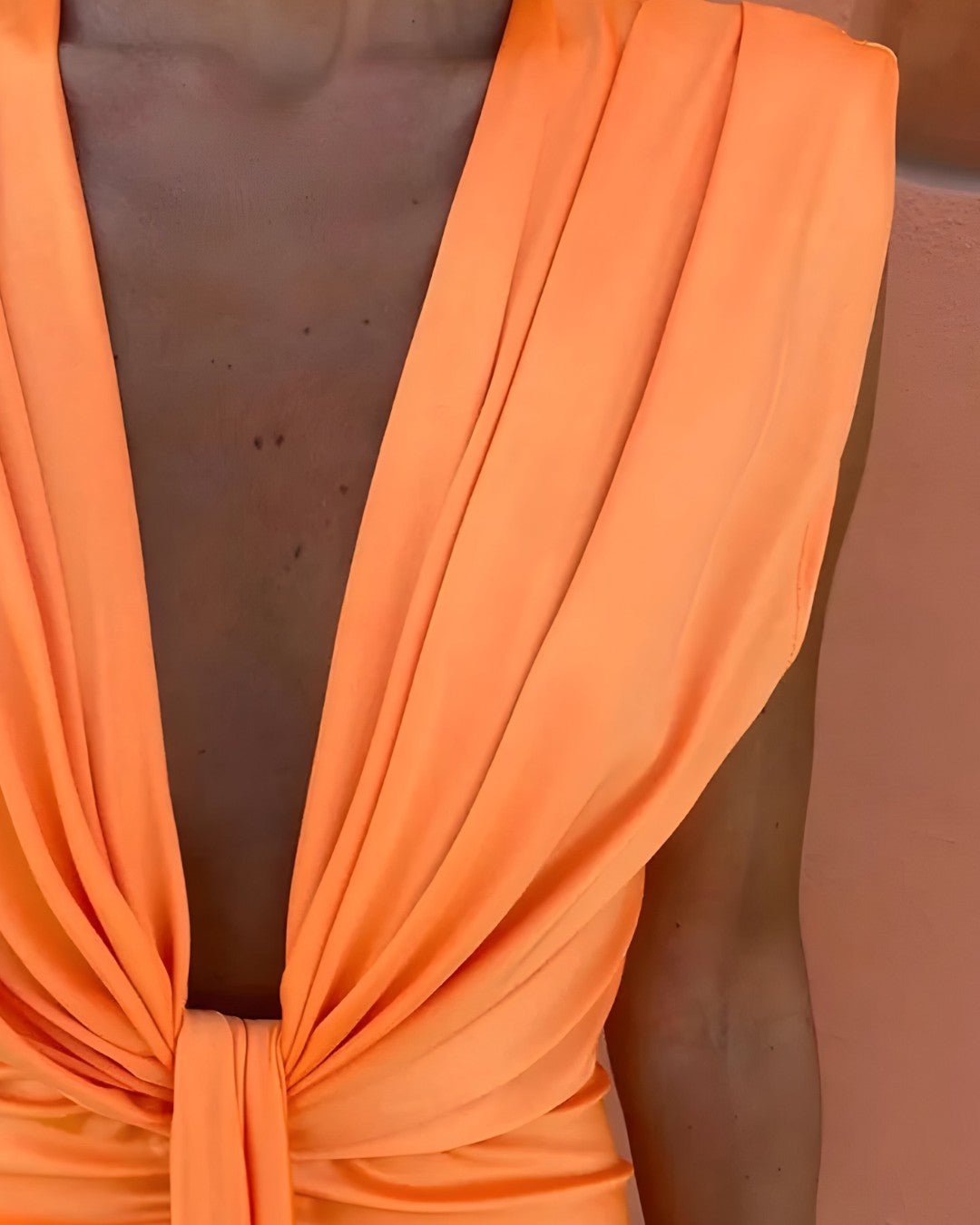 Delaney | Robe Longue Élégante à Pliages Doux Femme