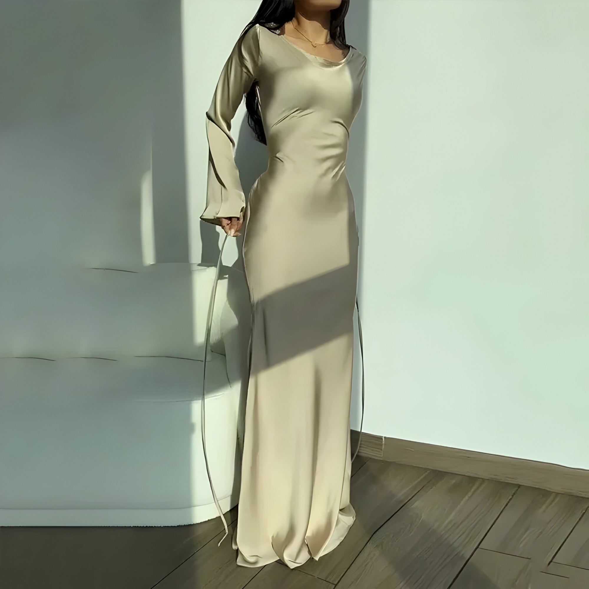dresses : Jolenta | Robe Longue Satinée Femme Maxi Élégante in Abricot van Seroa