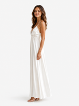 Weißes Sommer-Maxikleid mit nacktem Rücken und feinen Trägern für Damen
