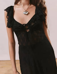 Asymmetrisches Midikleid aus Spitze Damenmode feminin