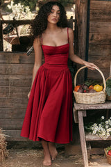dresses : Selena – Robe Midi Élégante À Bretelles Fines Inspirée Du Style Vintage in Rouge van Seroa