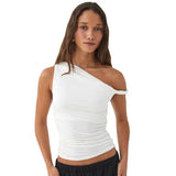 top blouses : Isabelle - Haut Élégant Asymétrique avec Détails Drapés in Blanc van Seroa