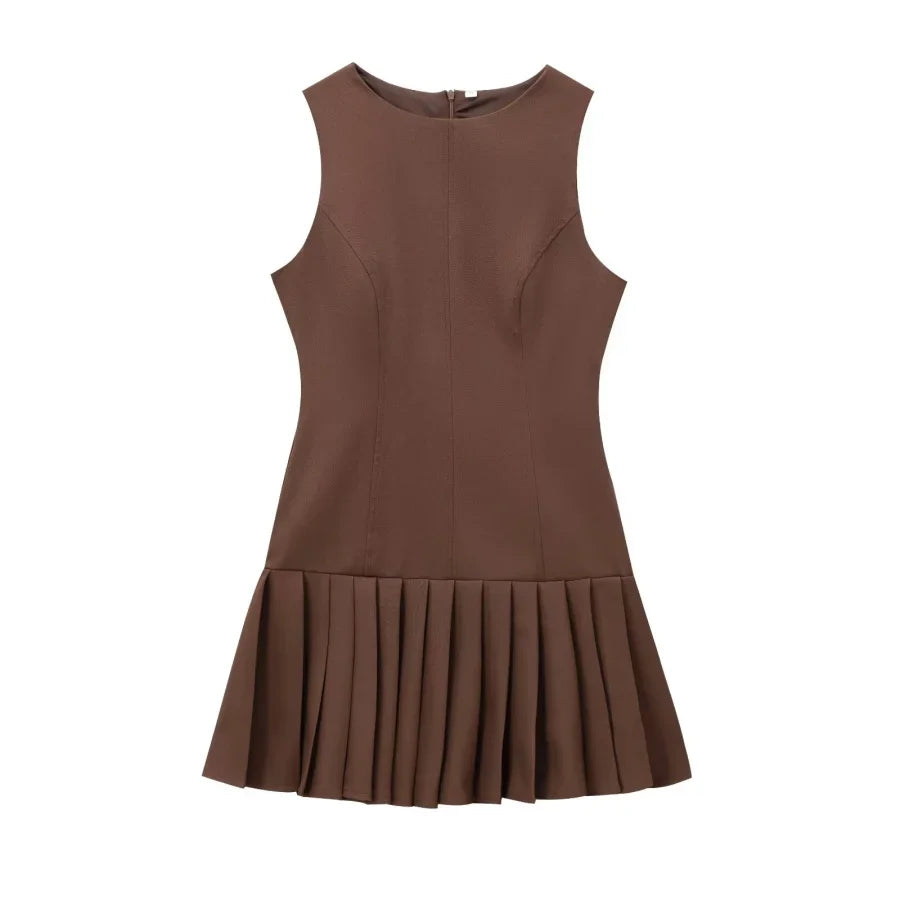 dresses : Lia – Robe Tendance à Col Rond, Jupe Plissée et Design Découpé in van Seroa