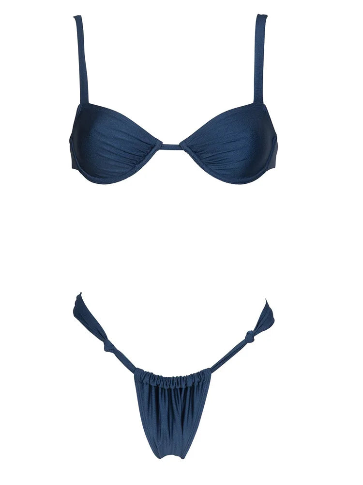 swimwear : Valeria - Bikini Balconnet en Satin Élégant avec Bas Échancré in van Seroa