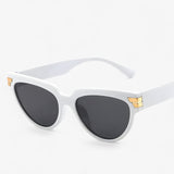 other : Edina | Lunettes de Soleil Cat Eye Femme in BlancGris tissu libre van Seroa