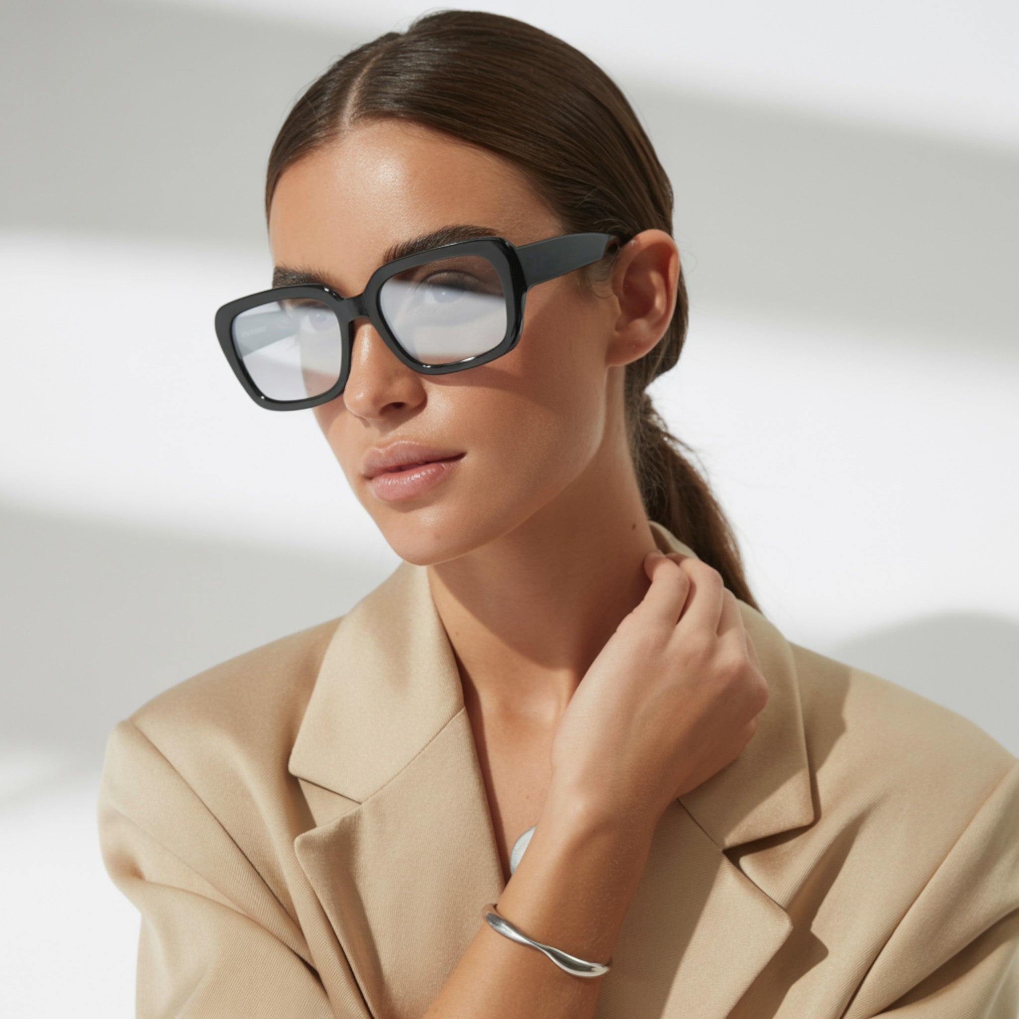 other : Helena | Lunettes de Soleil Carrées Femme in van Seroa