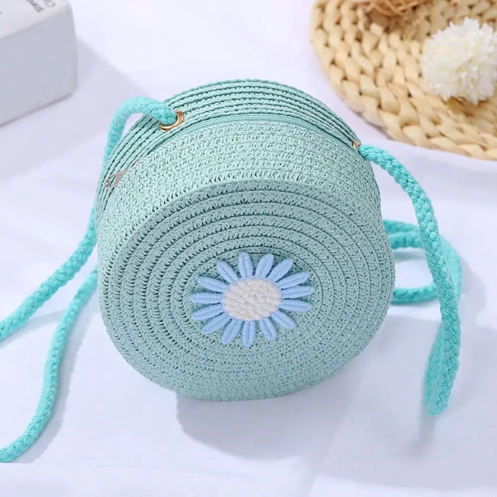 Sacs à main : Tina | Sac Femme en Osier Tissé à la Main Multicolore in Bleu van Seroa