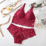 other : Laura | Ensemble de Lingerie Sexy en Dentelle pour Femme in Rouge Taille unique van Seroa