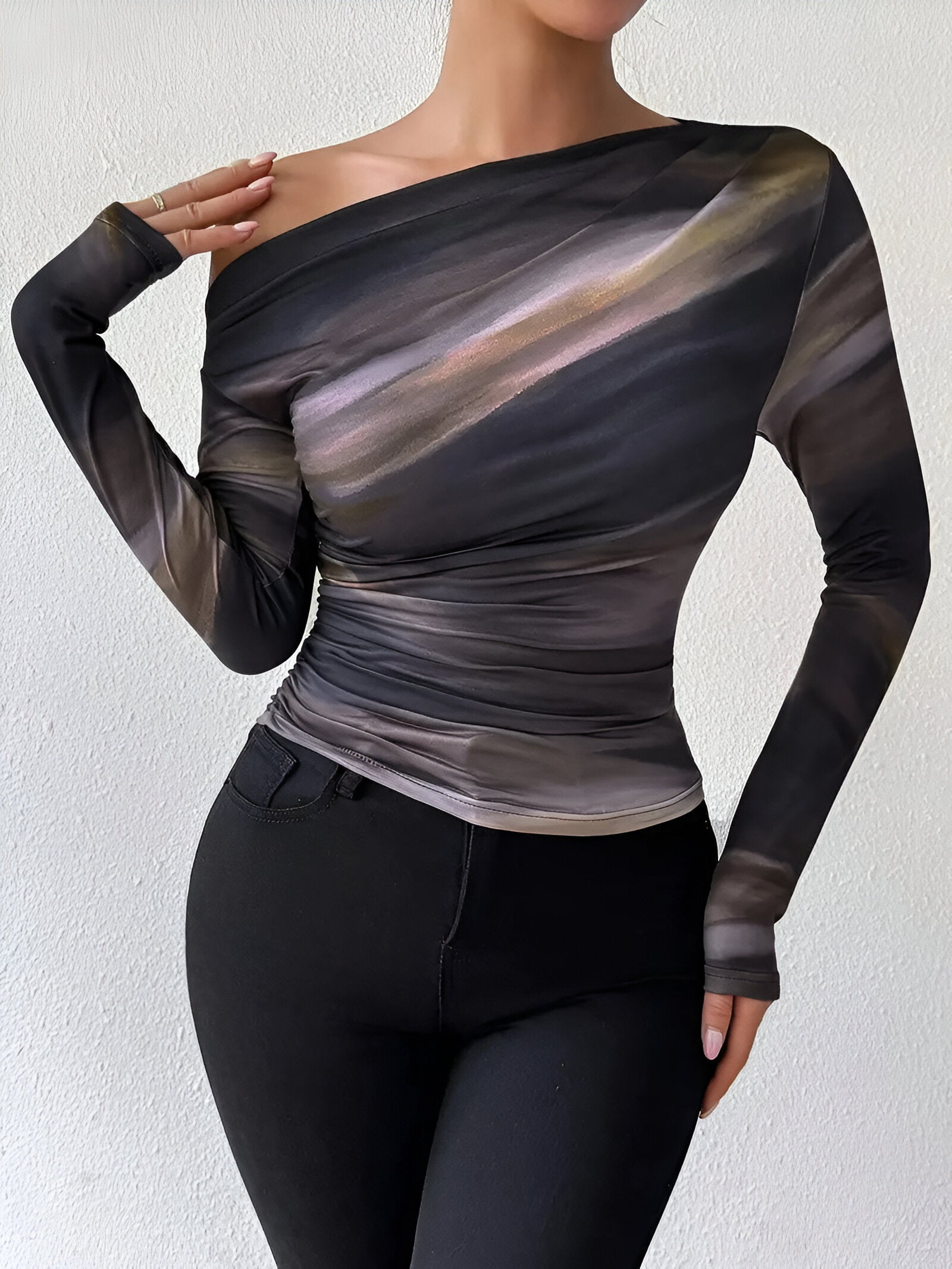 T-shirts : Noelia | Tee Shirt Manche Longue Femme Élegant Asymétrique in van Seroa