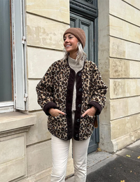 Oversize Damenjacke aus Kunstfell mit Leopardenmuster
