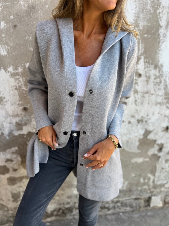 Veste Femme Élégante à Capuche 0