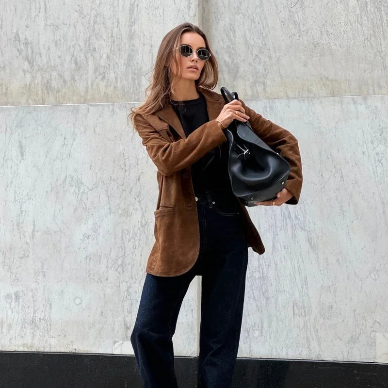 Veste Femme Élégante en Daim Marron 3