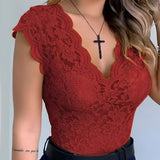 top blouses : Greta | Haut Femme en Dentelle Col V Sans Manches in Rouge van Seroa