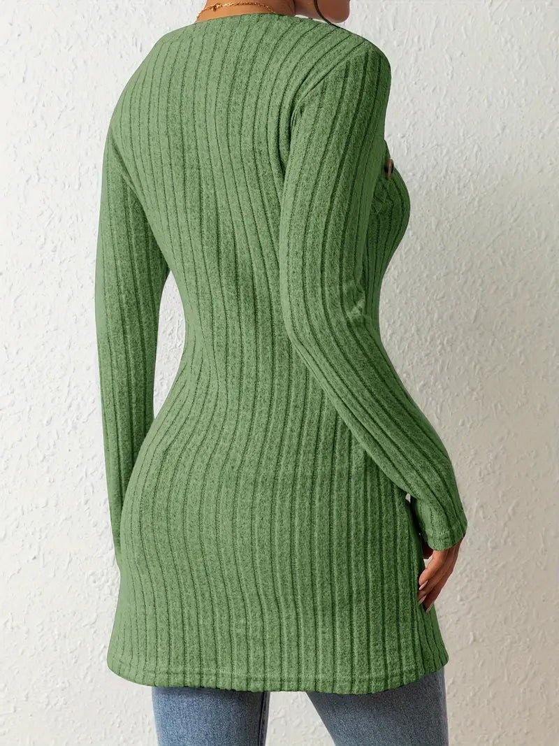 other : Emma – Gilet Élégant Côtelé avec Design Asymétrique et Boutons in van Seroa