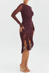 dresses : Hazel – Robe de soirée moulante élégante à volants et coupe asymétrique in van Seroa