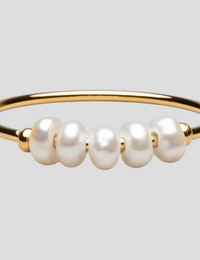 Bague Élégante avec Perles Discrètes Femme