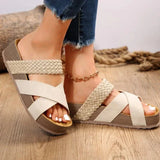 sandals : Kehlani – Sandales à Plateforme Confortables avec Brides Entrelacées Tressées in Beige van Seroa