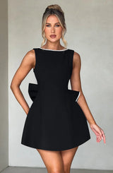 Robe Courte Femme Noire à Nœud Décoratif au Dos - Coton Léger
